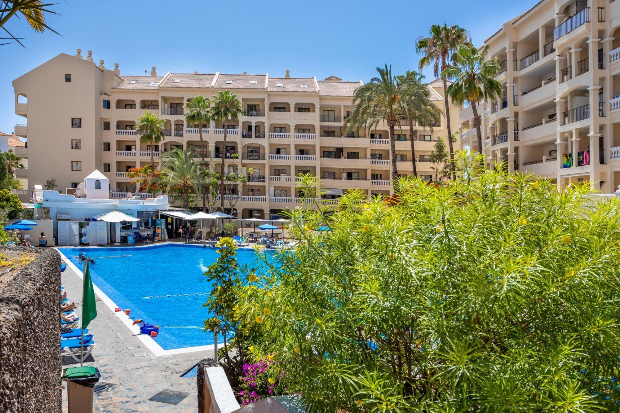 Castle Harbour Melanie'S Apartment By Lovetenerife Лос Кристианос Екстериор снимка